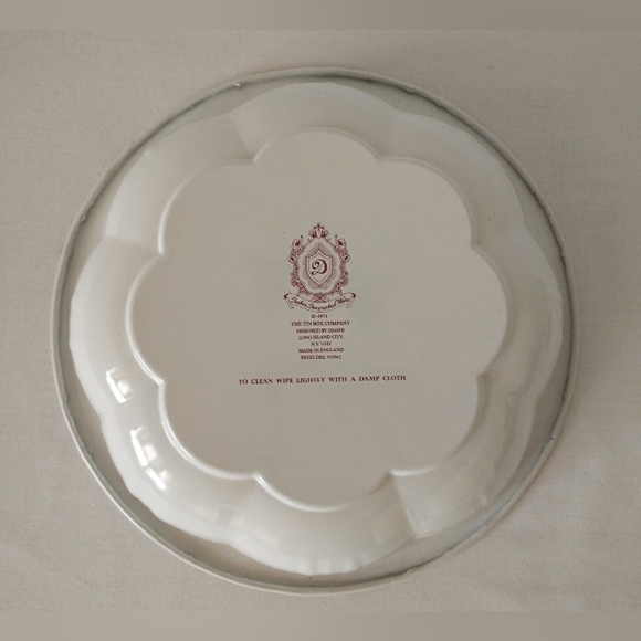 Daher Decorated Ware - Made in England, 1971 Floral Scalloped Bowl - Picture 5 of 7